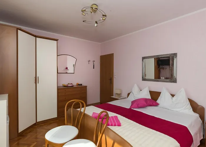 Tupina By Paulina - Comfort Double With Balcony And Sea View 1 Mlini