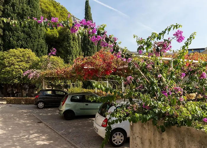 Tupina By Paulina - Comfort Double With Balcony And Sea View 1 Apartment Mlini