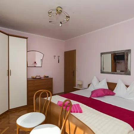 Tupina By Paulina - Comfort Double With Balcony And Sea View 1 Mlini